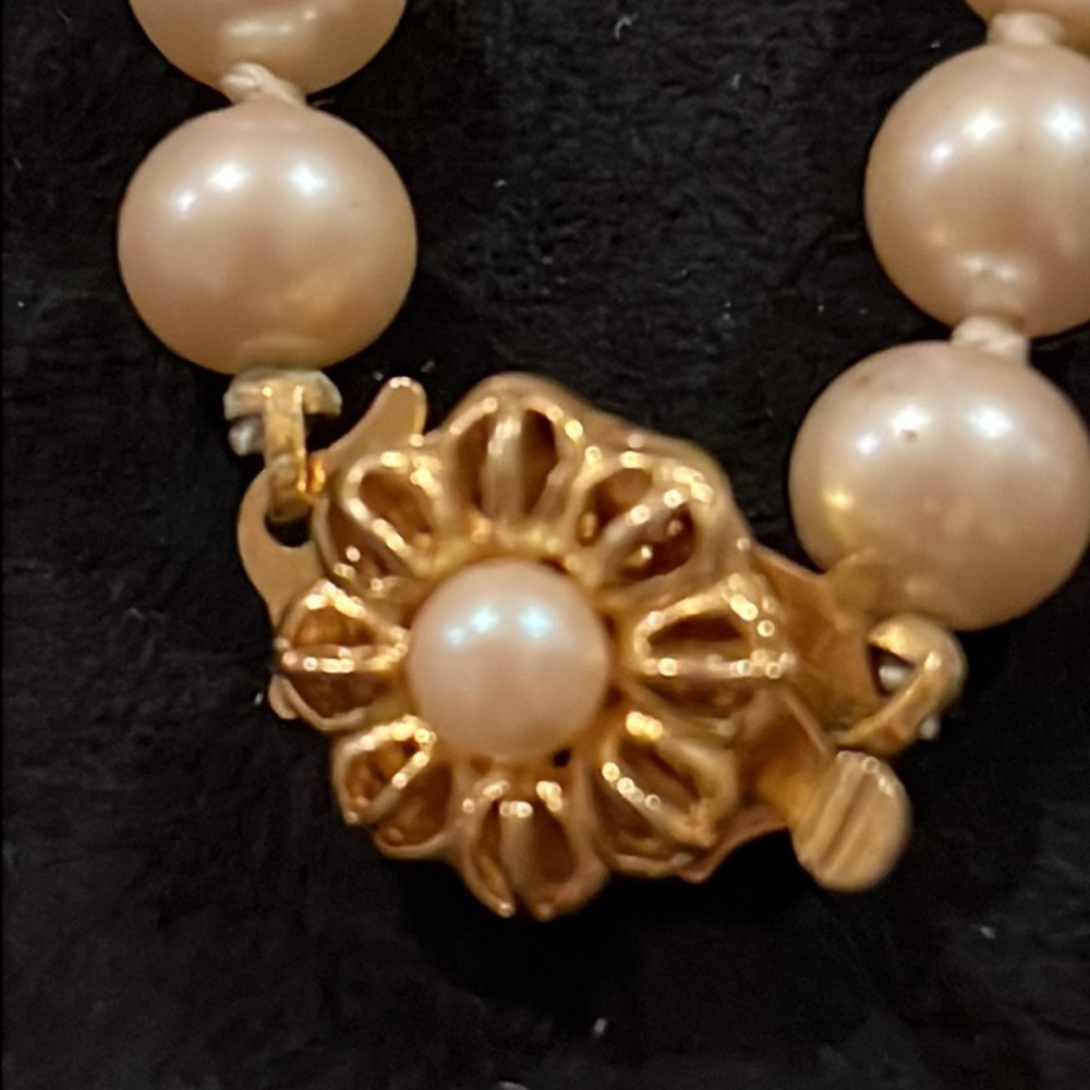 Individually knotted pearl vintage necklace 24”